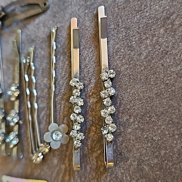 Vintage Assorted Rhinestone Floral Bobby Pin Hair Slides - Picture 2 of 6